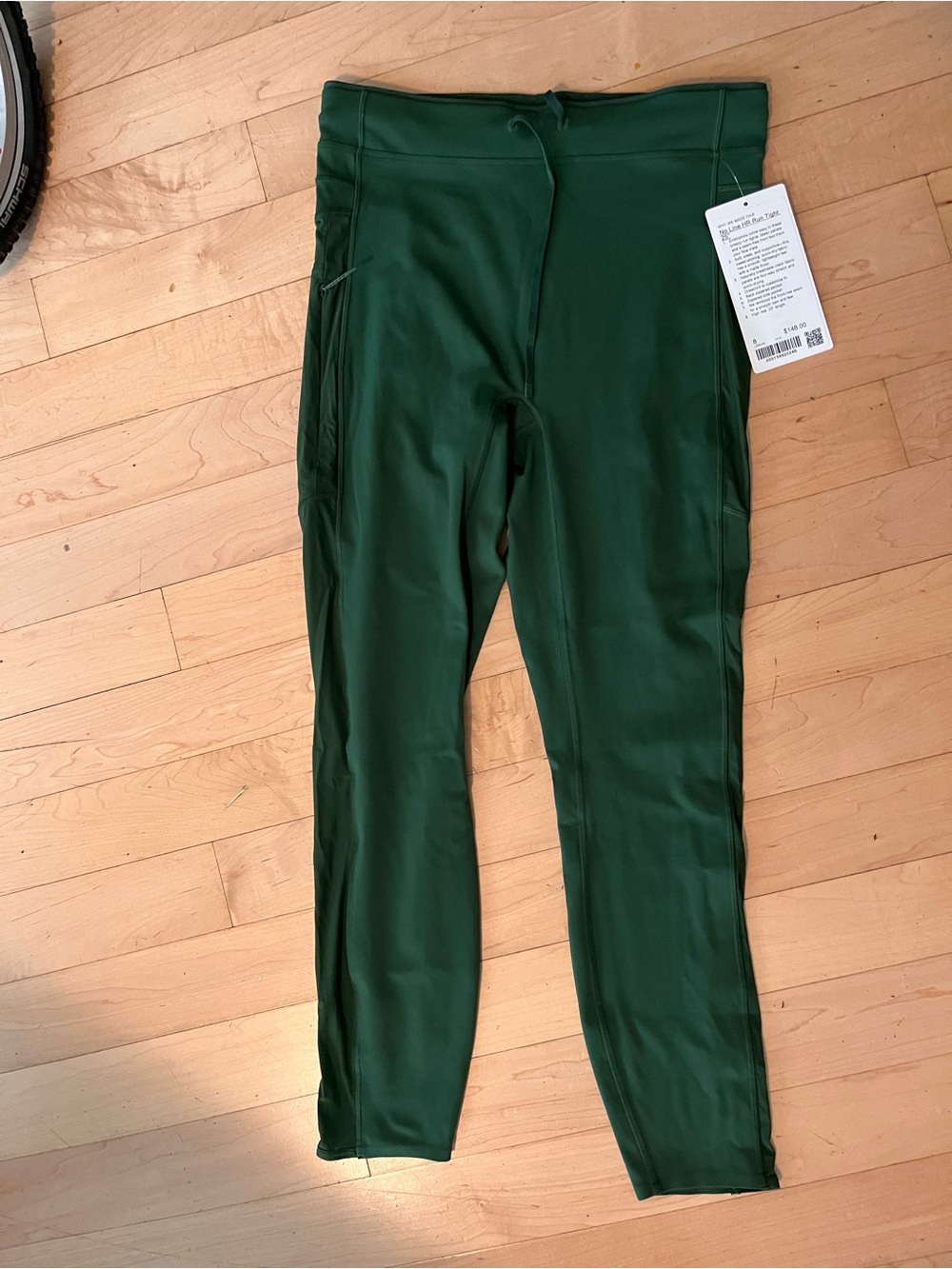 Lululemon No Line HR Run Tight 25” Leggings – Ivy Green – Size 8 – NWT